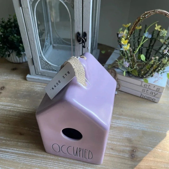 Rae Dunn Ceramic Occupied Birdhouse - Picture 4 of 7